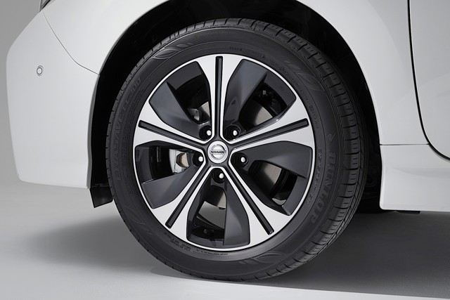 Nissan Leaf photo 22