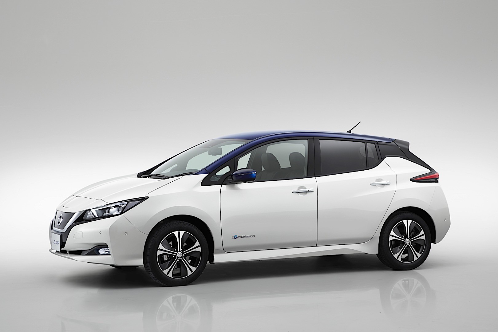 Nissan Leaf photo 25