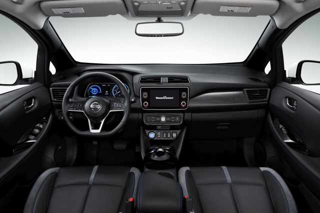 Nissan Leaf photo 96