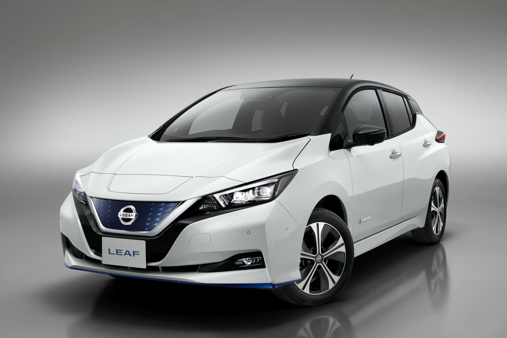 Nissan Leaf photo 40