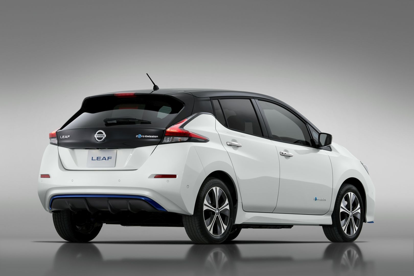 Nissan Leaf photo 42