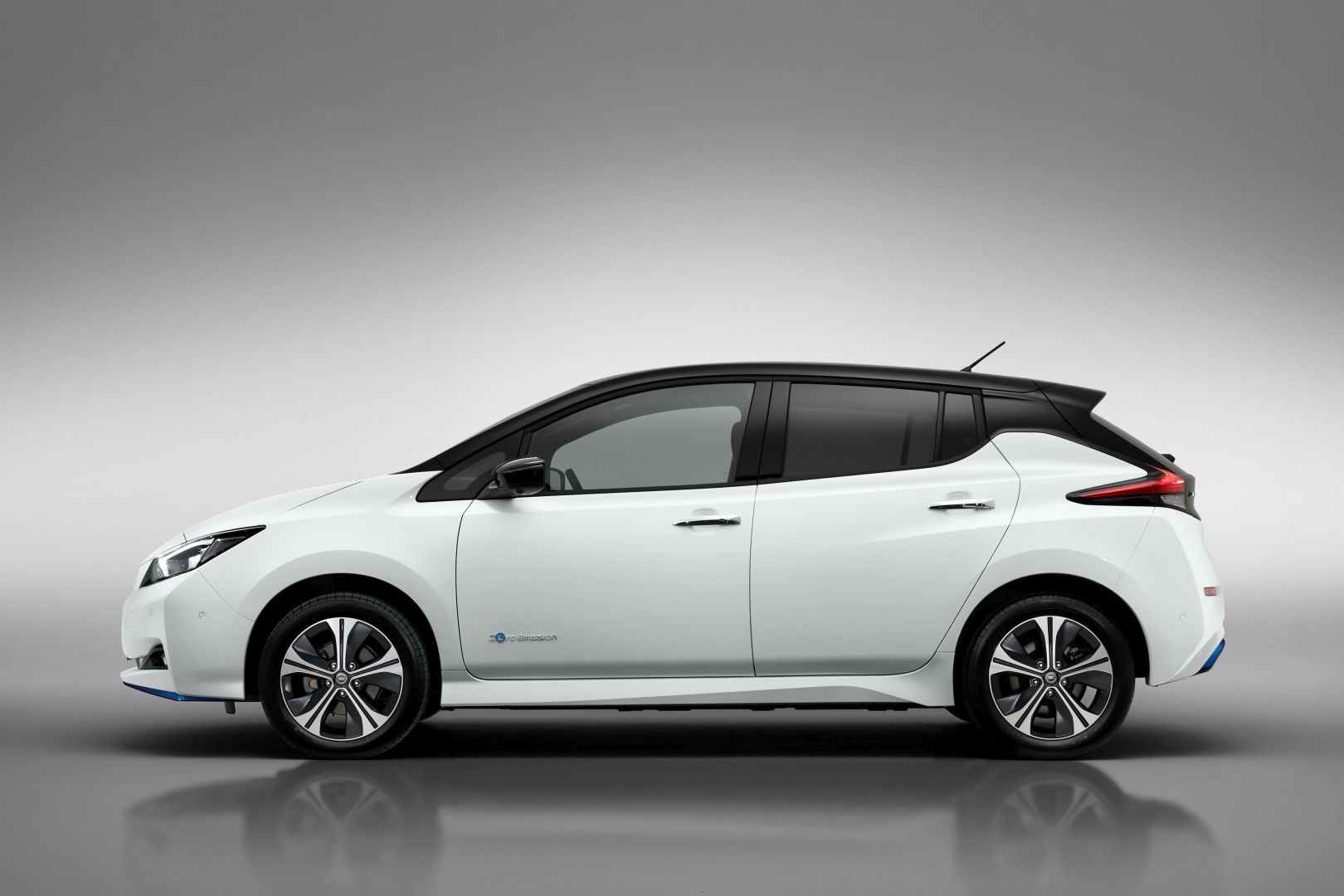 Nissan Leaf photo 43