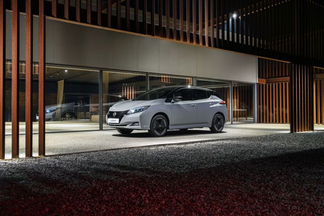 Nissan Leaf photo 11