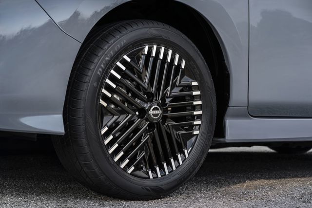 Nissan Leaf photo 14