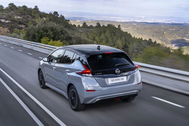 Nissan Leaf photo 24