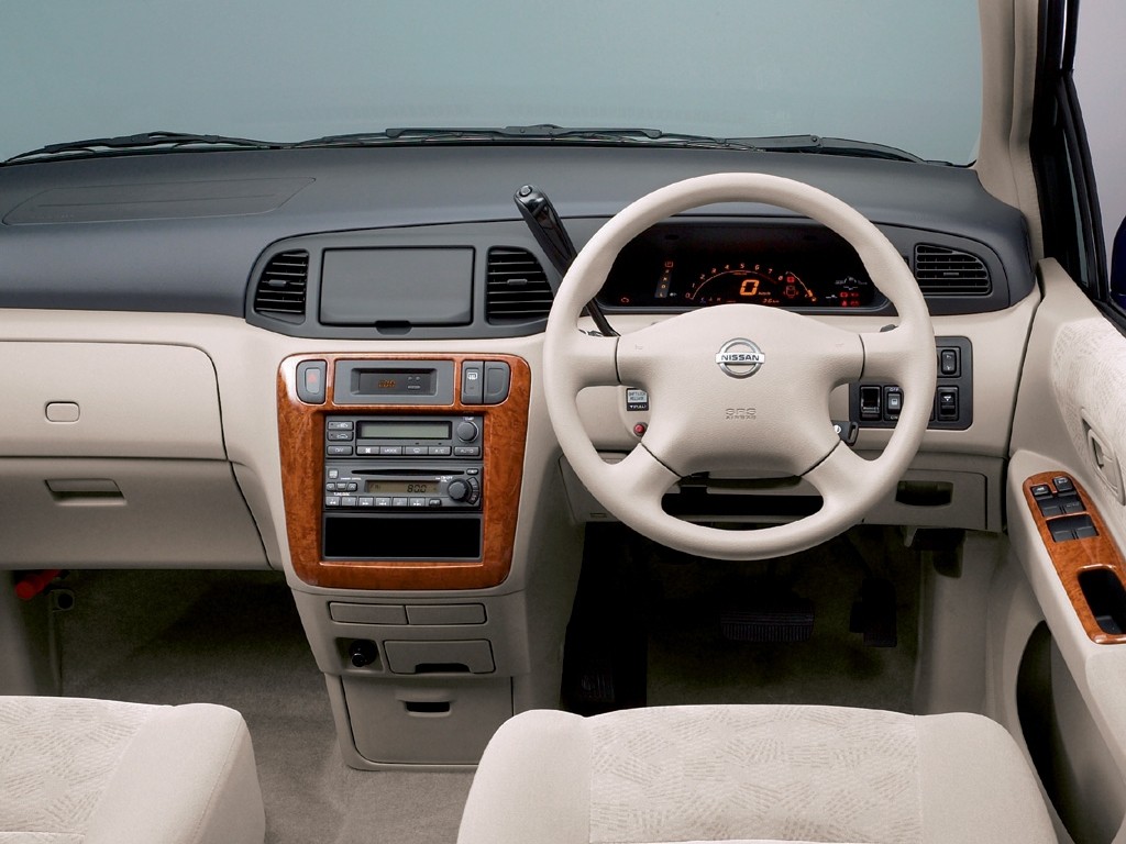 Nissan Liberty photo 6