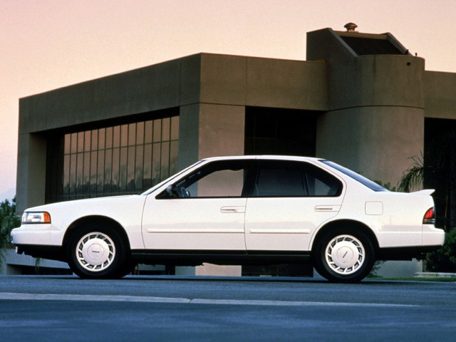 Nissan Maxima Foto 3