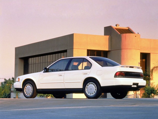 Nissan Maxima Foto 4