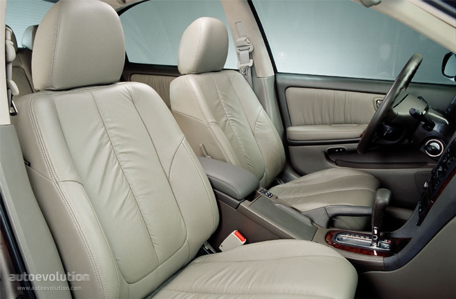 Nissan Maxima photo 9