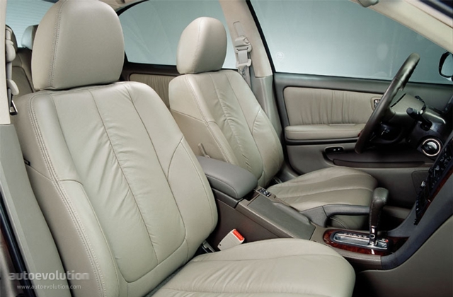 Nissan Maxima photo 9