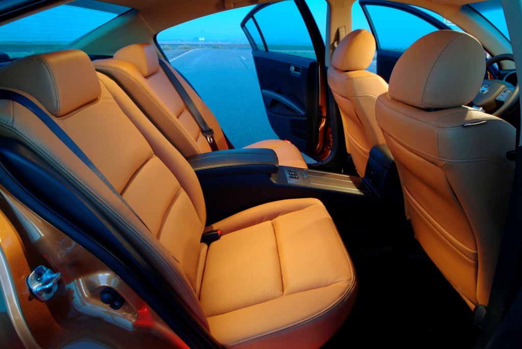 Nissan Maxima photo 28