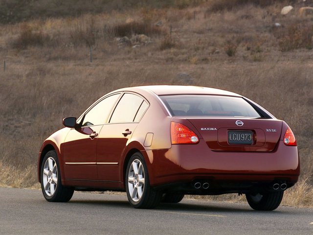 Nissan Maxima foto 16