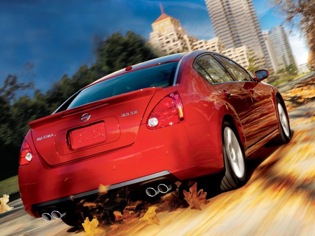 Nissan Maxima foto 17