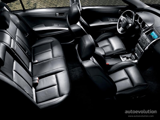 Nissan Maxima foto 24