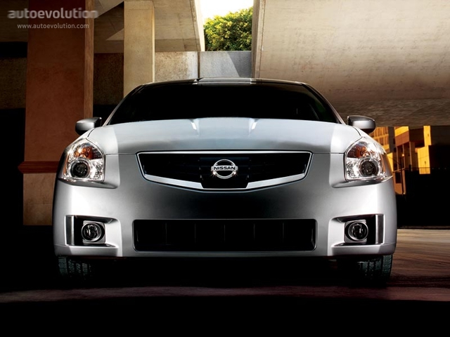 Nissan Maxima foto 6