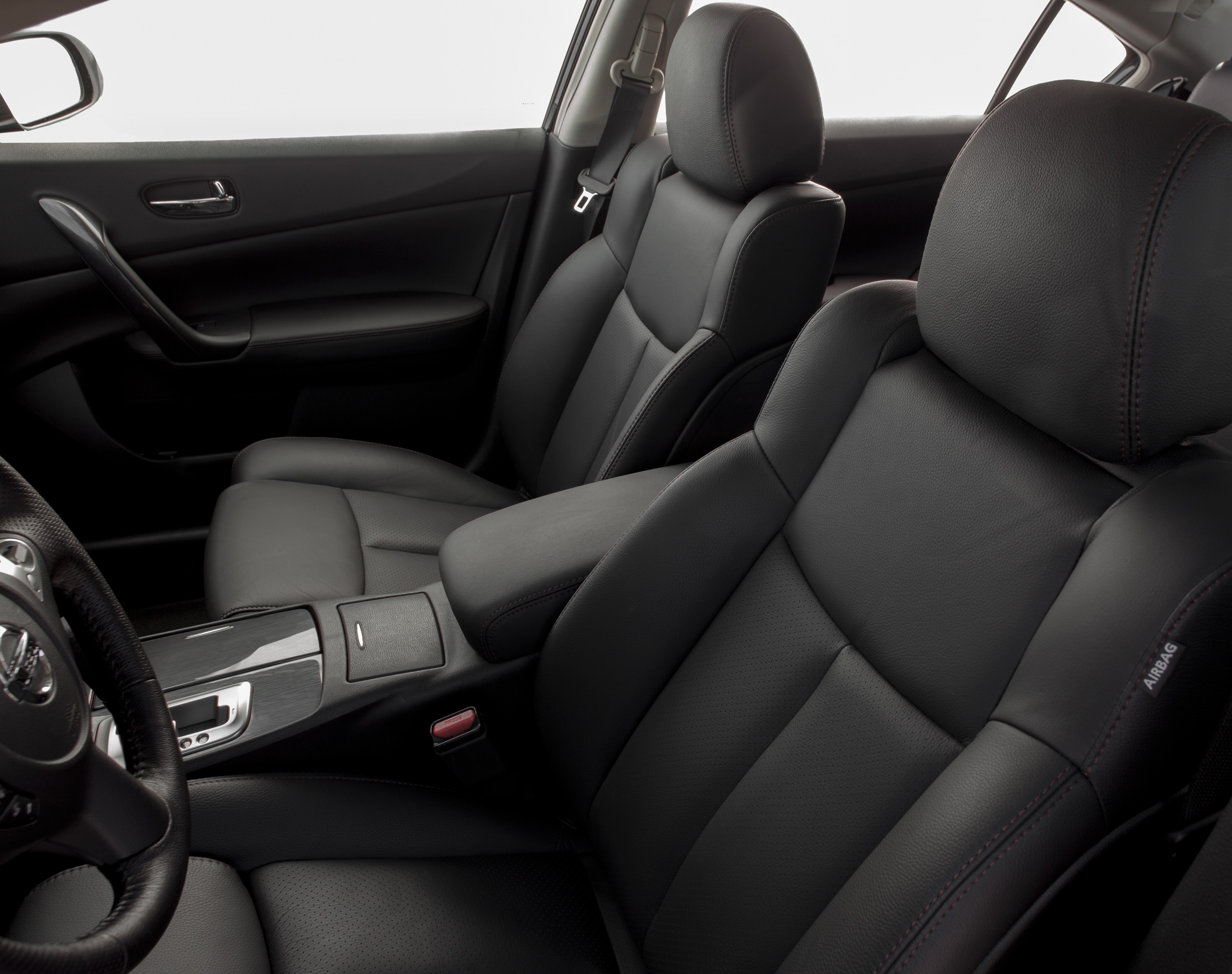 Nissan Maxima photo 34