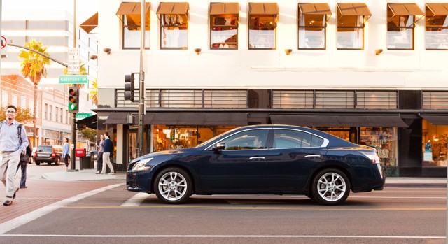 Nissan Maxima photo 9