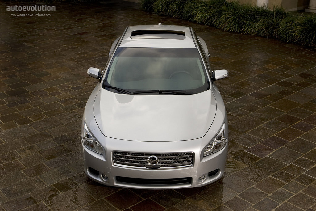 Nissan Maxima photo 5