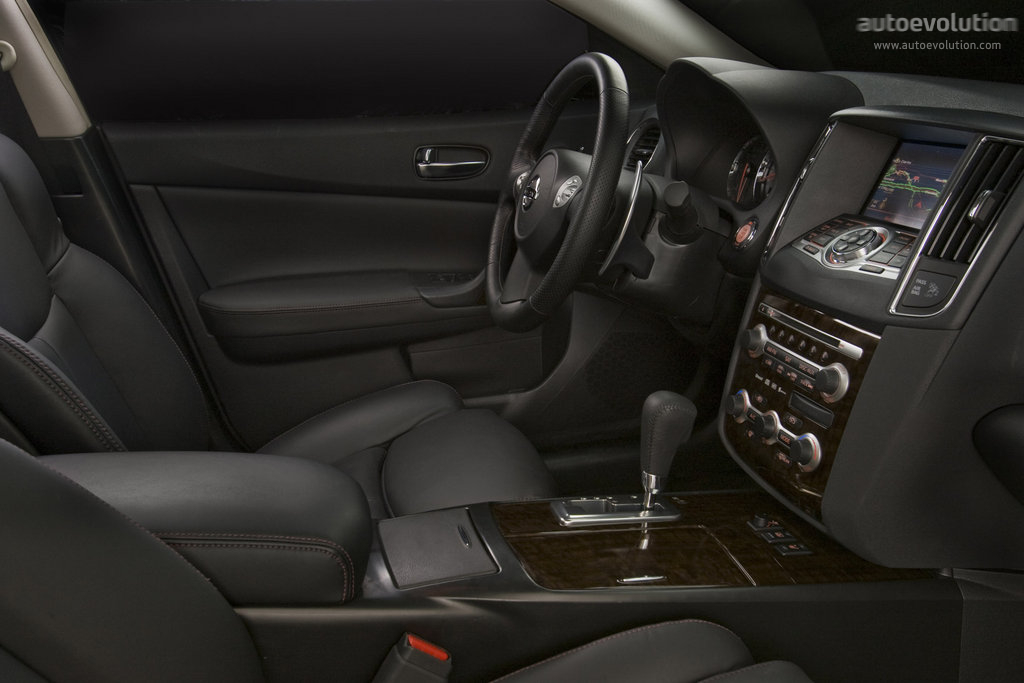 Nissan Maxima photo 28