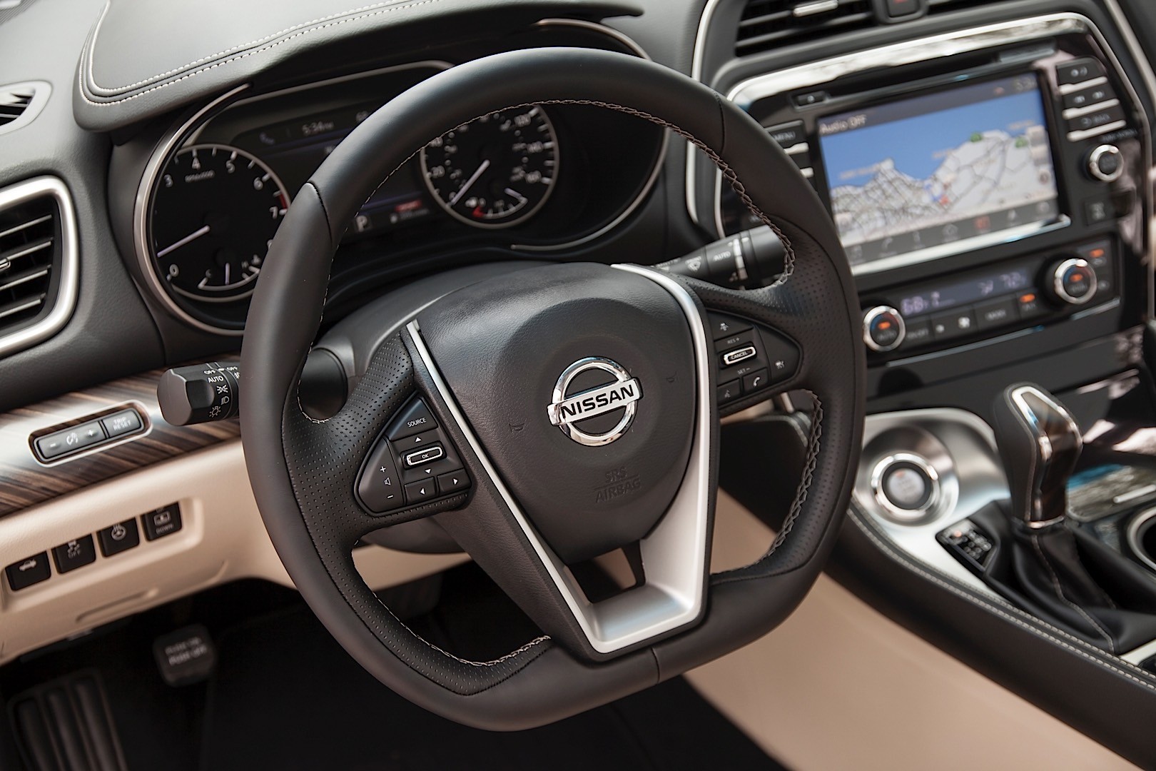 Nissan Maxima photo 35