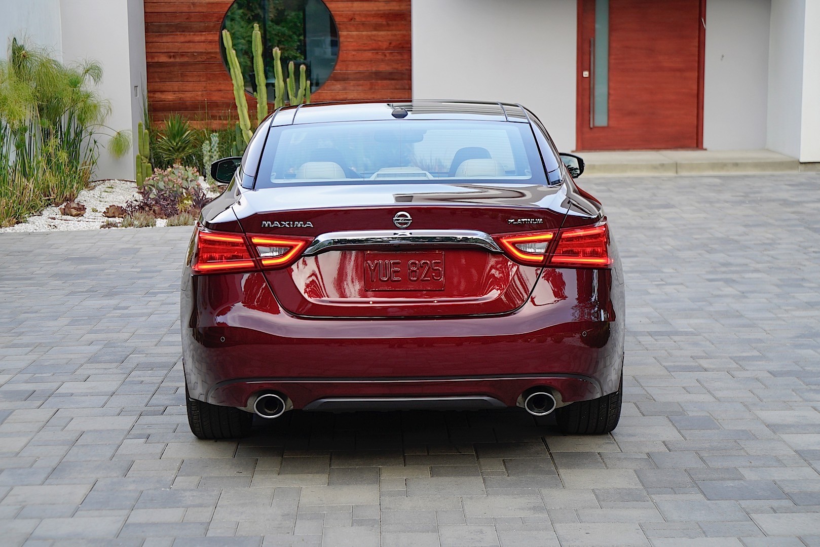 Nissan Maxima photo 26