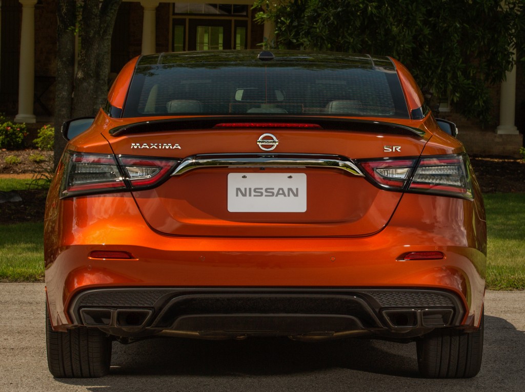 Nissan Maxima photo 17