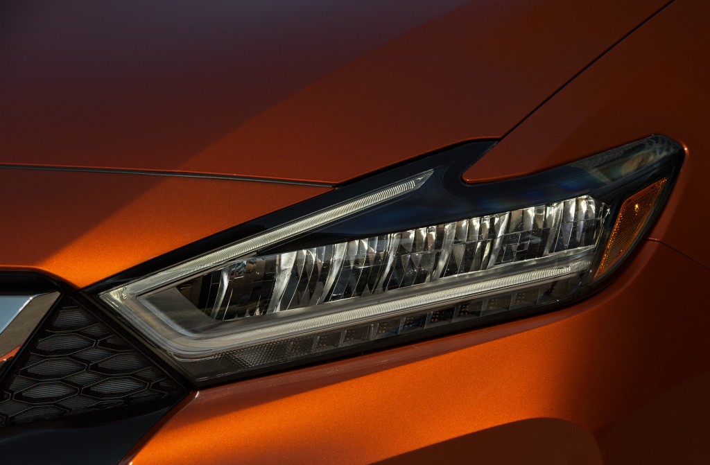 Nissan Maxima photo 26