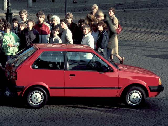 Nissan Micra 3 Doors photo 3