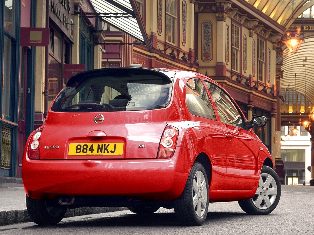 Nissan Micra 3 Doors photo 11