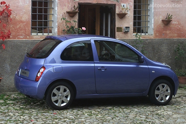 Nissan Micra 3 Doors photo 3
