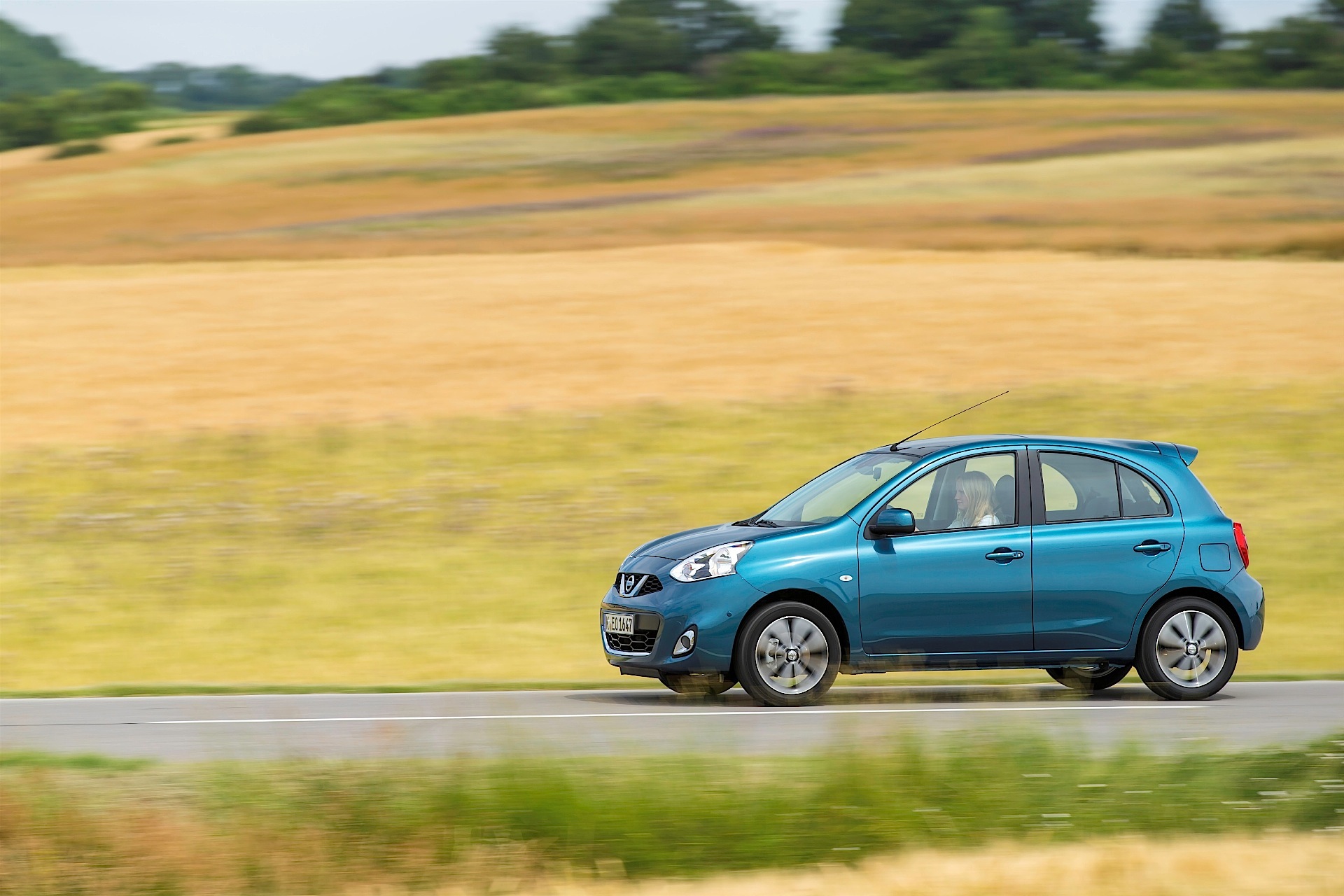 Nissan Micra 5 Doors photo 11
