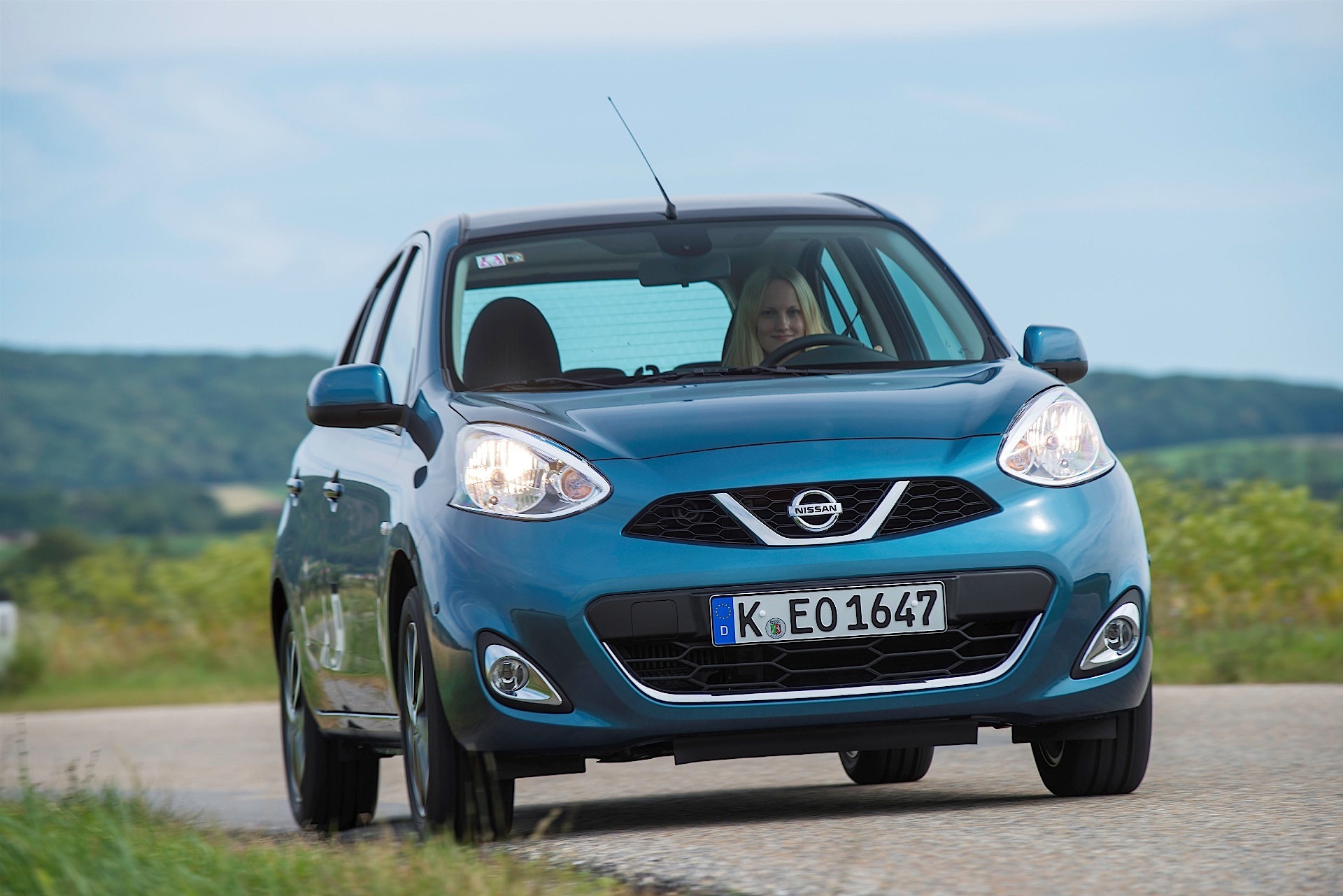 Nissan Micra 5 Doors photo 24