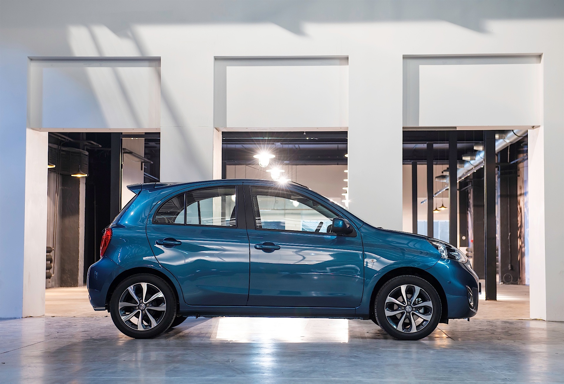 Nissan Micra 5 Doors photo 38