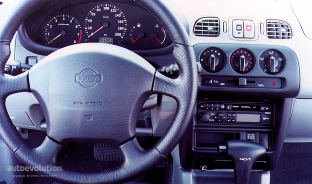 Nissan Micra 5 Doors photo 5