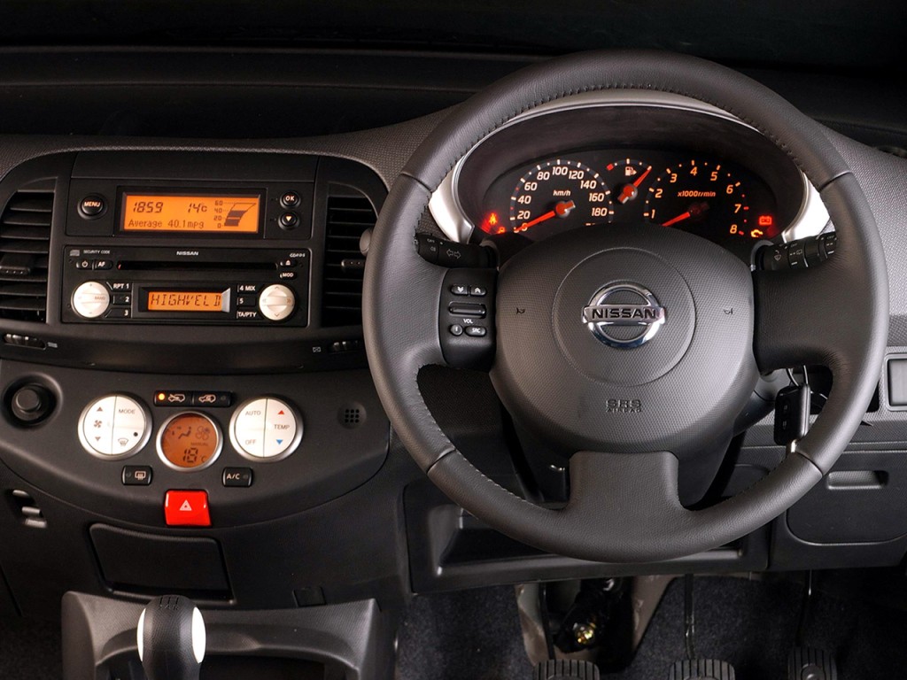 Nissan Micra 5 Doors photo 21