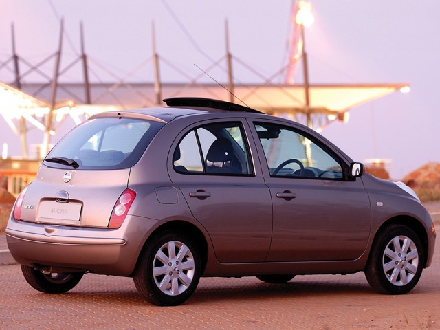 Nissan Micra 5 Doors photo 17