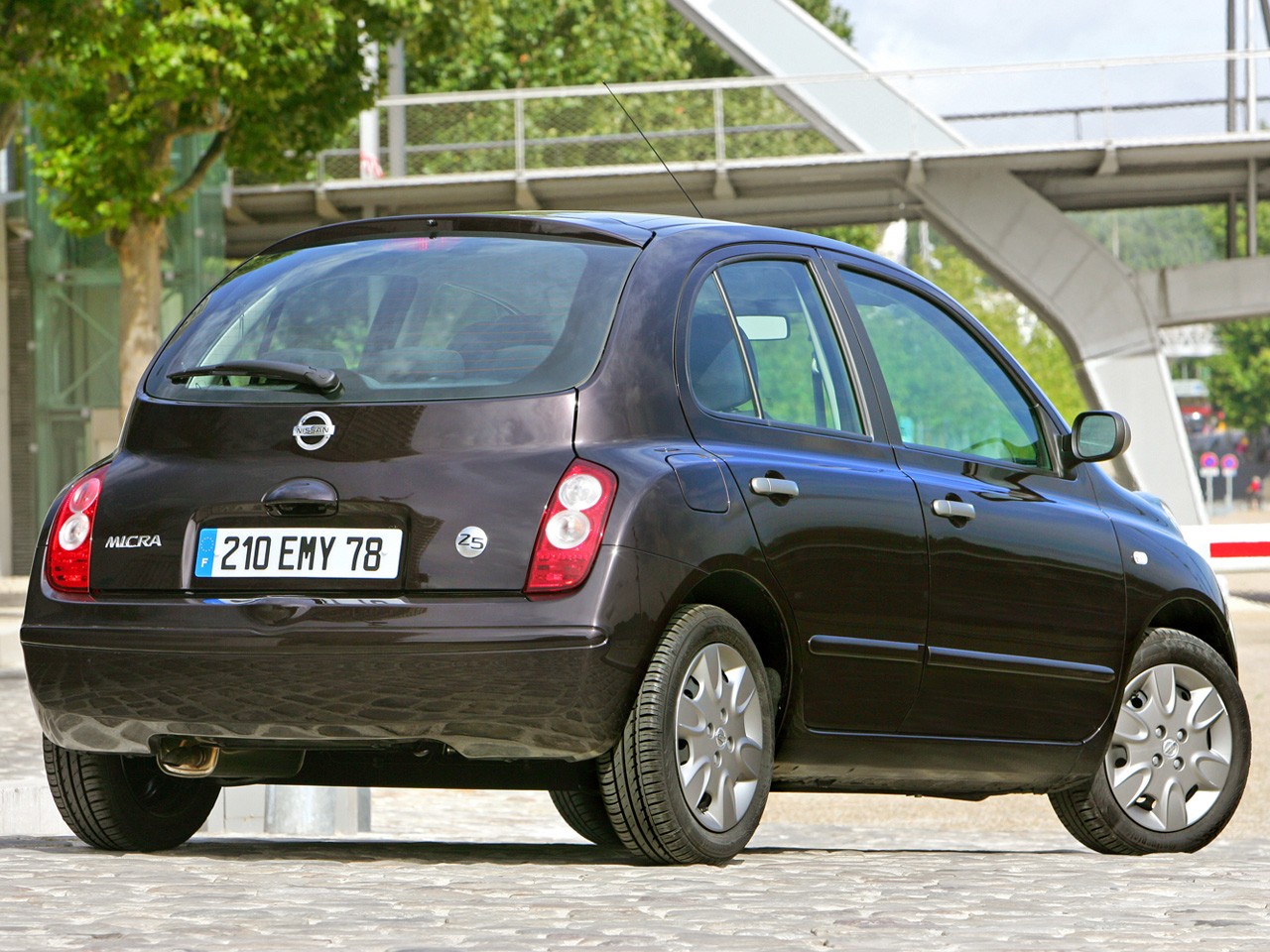 Nissan Micra 5 Doors photo 22
