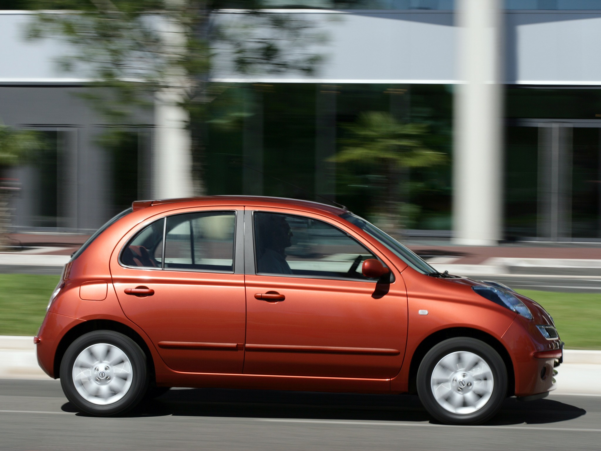 Nissan Micra 5 Doors photo 37