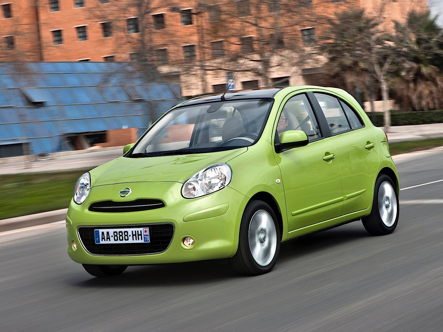 Nissan Micra 5 Doors photo 20