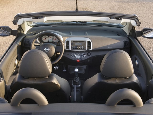 Nissan Micra C+C photo 39