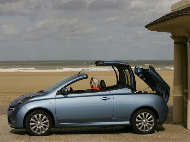 Nissan Micra C+C photo 8