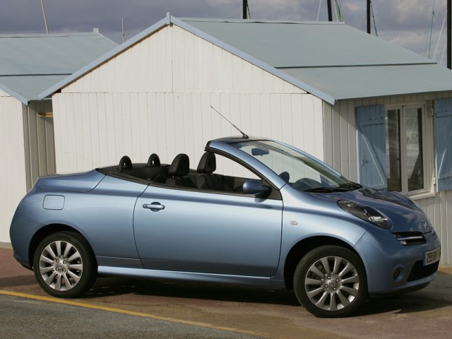 Nissan Micra C+C photo 9