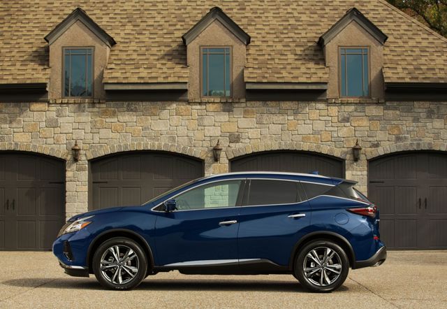 Nissan Murano photo 2