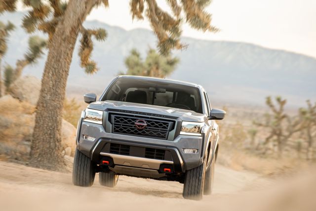 Nissan Navara / Frontier Double Cab Foto 12