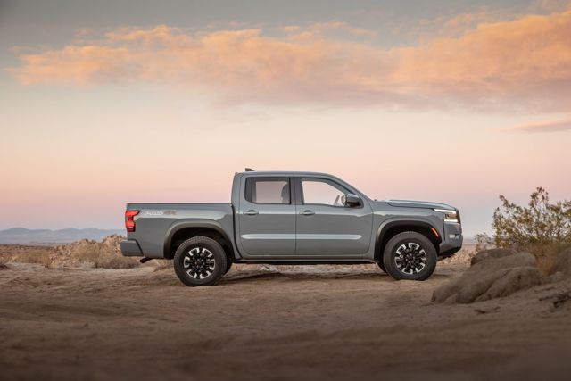 Nissan Navara / Frontier Double Cab Foto 16