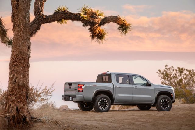 Nissan Navara / Frontier Double Cab Foto 17