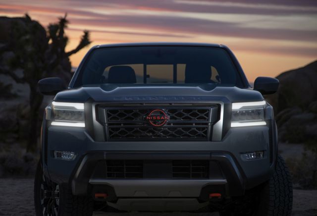 Nissan Navara / Frontier Double Cab Foto 2