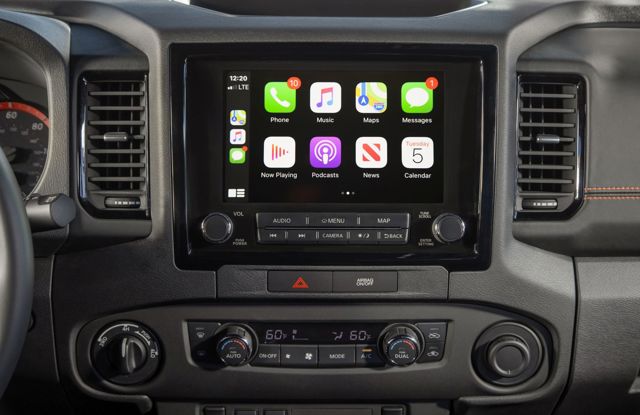 Nissan Navara / Frontier Double Cab Foto 33