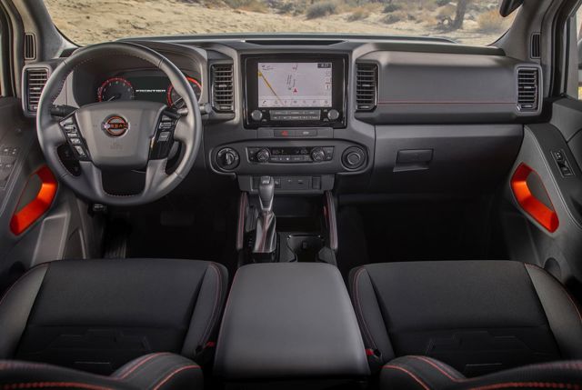 Nissan Navara / Frontier Double Cab Foto 36