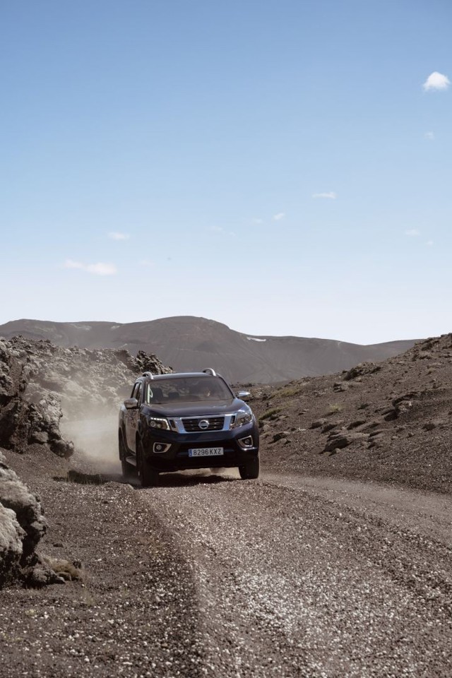 Nissan Navara / Frontier Double Cab photo 16